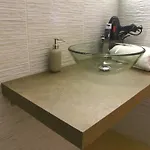 Oda ve Kahvaltı La Perla & Bari