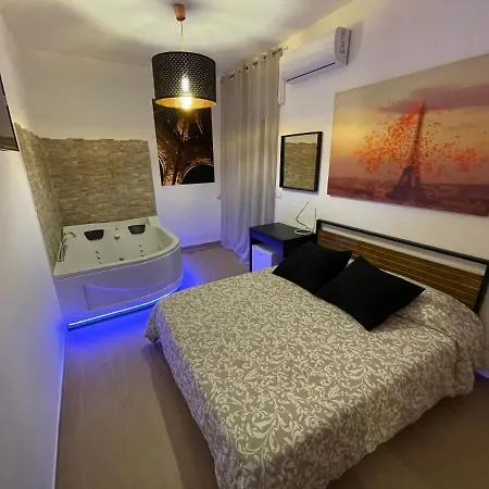 La Perla & Oda ve Kahvaltı