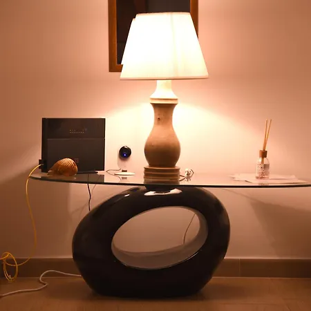 فندق مبيت وإفطار La Perla & 4*