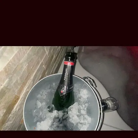 La Perla & 4* בארי