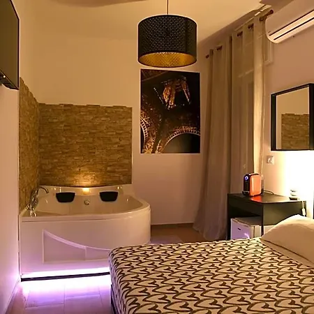 La Perla & Bed & Breakfast